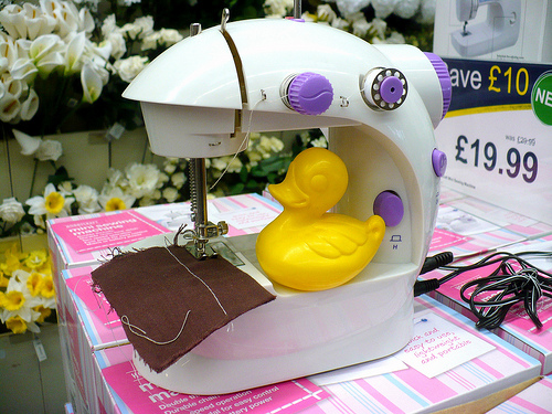 Duck Day 726 (27122010) - Sewing machine