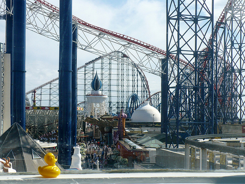 Duck Day 549 (03072010) - Fun Fair View